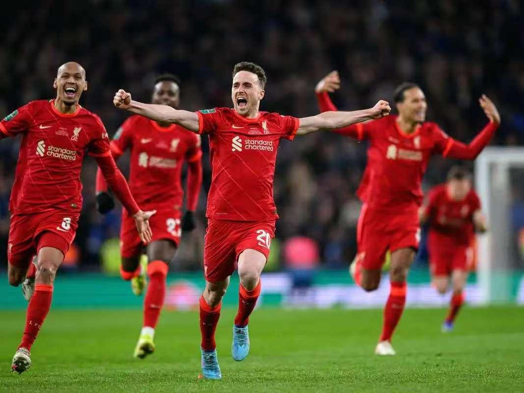 JBO竞博体育-刚刚！利物浦扳平良机备战社区盾曼城围绕法甲状态回暖，集结日拉齐奥备战全明星赛(曼联曼城社区盾杯谁赢了)